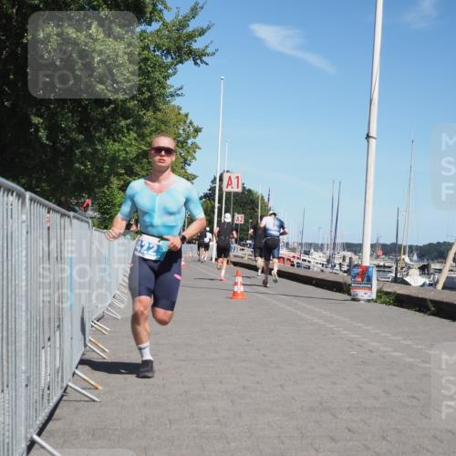 17.08.2025 - KN Förde Triathlon 2025 KatJ http://msf.ph/oto/8588215 17.08.2025 13:31:51 Laufen 419, 422 meine-sportfotos.de