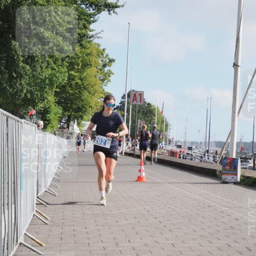 17.08.2025 - KN Förde Triathlon 2025 KatJ http://msf.ph/oto/8588335 17.08.2025 10:14:23 Laufen 166, 202 meine-sportfotos.de