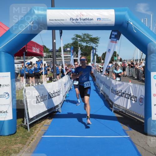 17.08.2025 - KN Förde Triathlon 2025 MichiJ http://msf.ph/oto/8588377 17.08.2025 13:44:28 Laufen 407, 422, 433 meine-sportfotos.de
