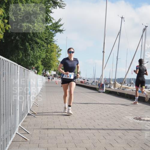 17.08.2025 - KN Förde Triathlon 2025 KatJ http://msf.ph/oto/8588387 17.08.2025 10:14:25 Laufen 202 meine-sportfotos.de