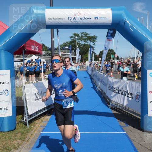 17.08.2025 - KN Förde Triathlon 2025 MichiJ http://msf.ph/oto/8588407 17.08.2025 13:44:28 Laufen 407, 422, 433 meine-sportfotos.de