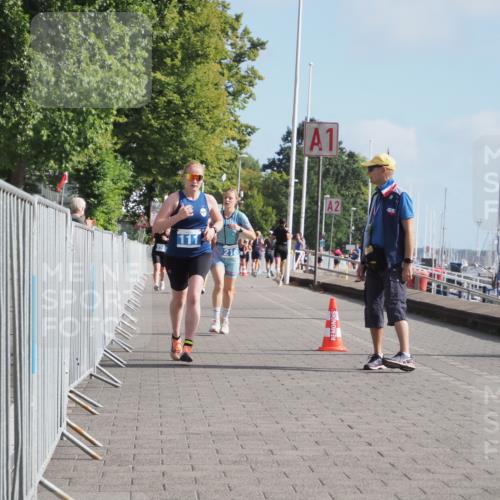 17.08.2025 - KN Förde Triathlon 2025 KatJ http://msf.ph/oto/8588437 17.08.2025 10:14:37 Laufen 111, 216 meine-sportfotos.de