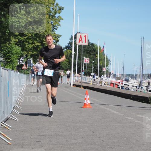17.08.2025 - KN Förde Triathlon 2025 KatJ http://msf.ph/oto/8588495 17.08.2025 13:32:36 Laufen 395, 414, 509 meine-sportfotos.de