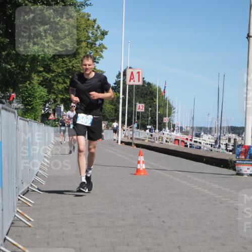 17.08.2025 - KN Förde Triathlon 2025 KatJ http://msf.ph/oto/8588503 17.08.2025 13:32:37 Laufen 414, 509 meine-sportfotos.de