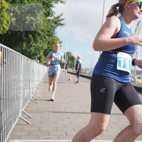 17.08.2025 - KN Förde Triathlon 2025 KatJ http://msf.ph/oto/8588511 17.08.2025 10:14:41 Laufen 111, 119, 216, 223 meine-sportfotos.de