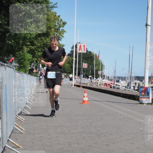 17.08.2025 - KN Förde Triathlon 2025 KatJ http://msf.ph/oto/8588515 17.08.2025 13:32:37 Laufen 414, 509 meine-sportfotos.de