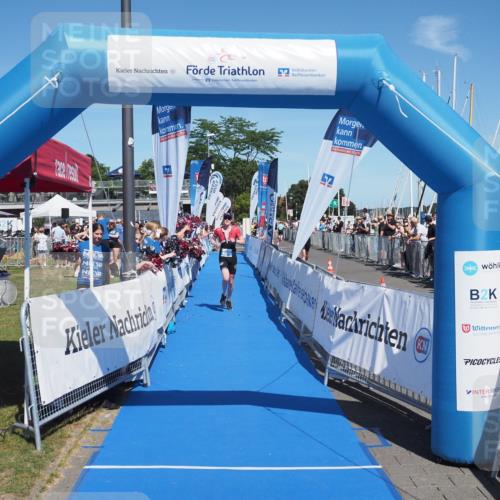 17.08.2025 - KN Förde Triathlon 2025 MichiJ http://msf.ph/oto/8588518 17.08.2025 13:45:09 Laufen 466 meine-sportfotos.de