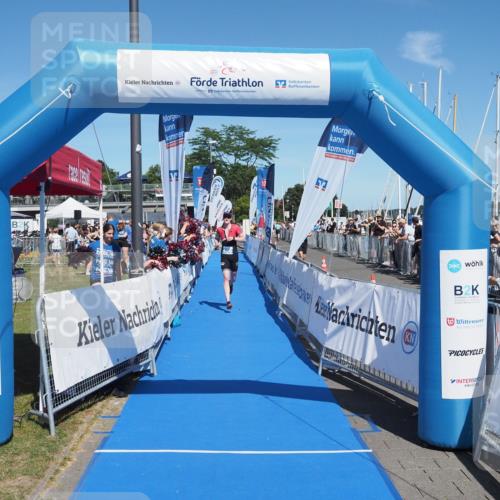17.08.2025 - KN Förde Triathlon 2025 MichiJ http://msf.ph/oto/8588522 17.08.2025 13:45:09 Laufen 466 meine-sportfotos.de