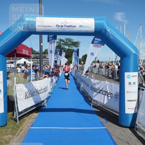 17.08.2025 - KN Förde Triathlon 2025 MichiJ http://msf.ph/oto/8588527 17.08.2025 13:45:09 Laufen 466 meine-sportfotos.de