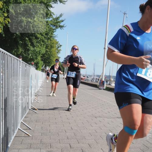 17.08.2025 - KN Förde Triathlon 2025 KatJ http://msf.ph/oto/8588534 17.08.2025 10:39:40 Laufen 142, 156, 186 meine-sportfotos.de