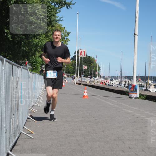 17.08.2025 - KN Förde Triathlon 2025 KatJ http://msf.ph/oto/8588550 17.08.2025 13:32:38 Laufen 414, 509 meine-sportfotos.de