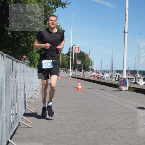 17.08.2025 - KN Förde Triathlon 2025 KatJ http://msf.ph/oto/8588573 17.08.2025 13:32:39 Laufen 414, 509 meine-sportfotos.de