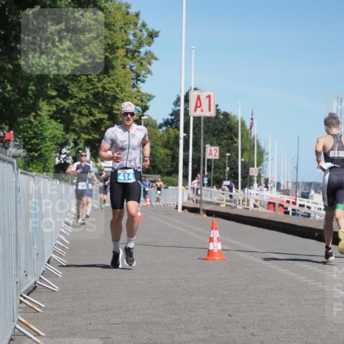 17.08.2025 - KN Förde Triathlon 2025 KatJ http://msf.ph/oto/8588578 17.08.2025 13:32:42 Laufen 413, 414, 509 meine-sportfotos.de