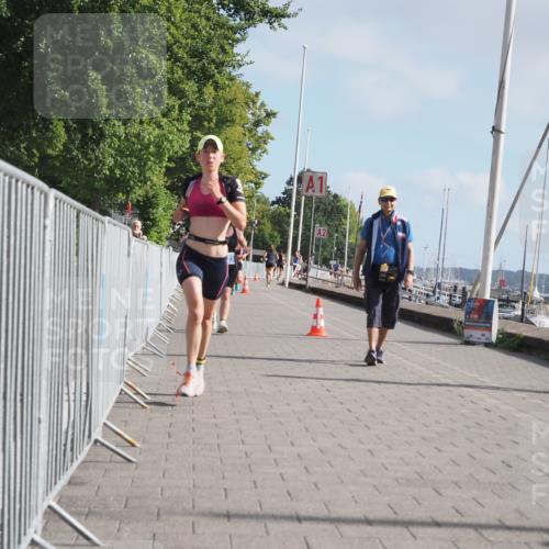 17.08.2025 - KN Förde Triathlon 2025 KatJ http://msf.ph/oto/8588598 17.08.2025 10:14:45 Laufen 119, 216, 223 meine-sportfotos.de