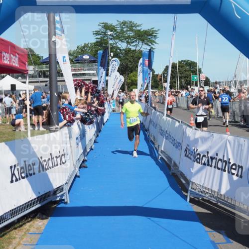 17.08.2025 - KN Förde Triathlon 2025 MichiJ http://msf.ph/oto/8588661 17.08.2025 13:45:19 Laufen 456 meine-sportfotos.de