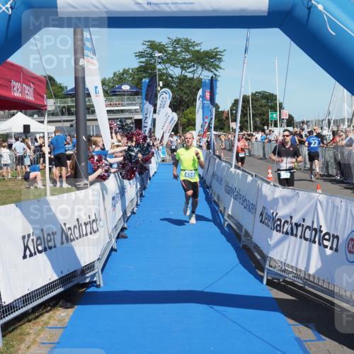 17.08.2025 - KN Förde Triathlon 2025 MichiJ http://msf.ph/oto/8588667 17.08.2025 13:45:19 Laufen 456 meine-sportfotos.de