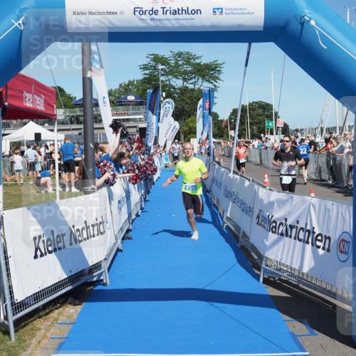 17.08.2025 - KN Förde Triathlon 2025 MichiJ http://msf.ph/oto/8588677 17.08.2025 13:45:20 Laufen 456 meine-sportfotos.de