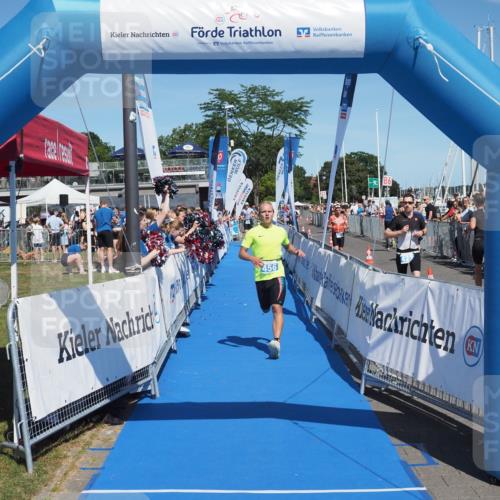17.08.2025 - KN Förde Triathlon 2025 MichiJ http://msf.ph/oto/8588689 17.08.2025 13:45:20 Laufen 456 meine-sportfotos.de