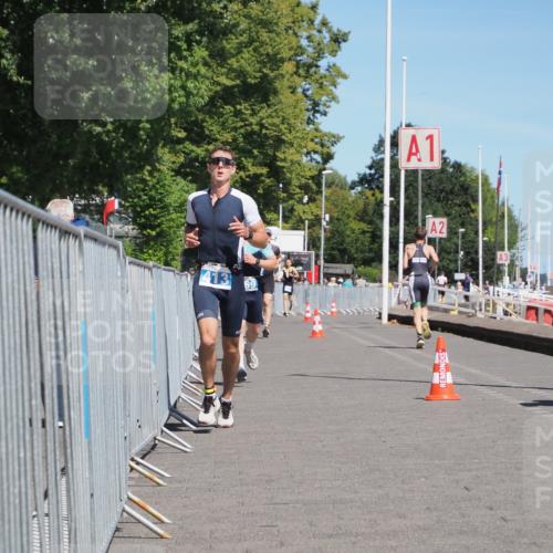 17.08.2025 - KN Förde Triathlon 2025 KatJ http://msf.ph/oto/8588697 17.08.2025 13:32:48 Laufen 413, 414, 466, 469 meine-sportfotos.de