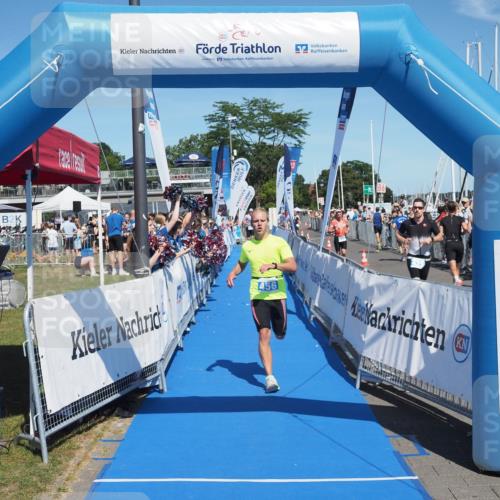 17.08.2025 - KN Förde Triathlon 2025 MichiJ http://msf.ph/oto/8588704 17.08.2025 13:45:20 Laufen 456 meine-sportfotos.de