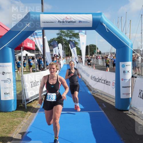 17.08.2025 - KN Förde Triathlon 2025 MichiJ http://msf.ph/oto/8588774 17.08.2025 10:30:54 Laufen 128, 204 meine-sportfotos.de