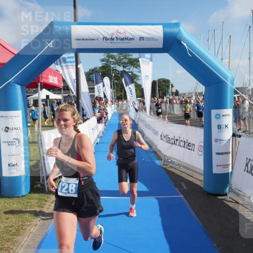 17.08.2025 - KN Förde Triathlon 2025 MichiJ http://msf.ph/oto/8588782 17.08.2025 10:30:54 Laufen 128, 204 meine-sportfotos.de