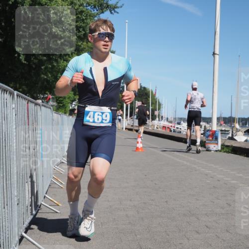 17.08.2025 - KN Förde Triathlon 2025 KatJ http://msf.ph/oto/8588836 17.08.2025 13:32:53 Laufen 413, 458, 466, 469 meine-sportfotos.de