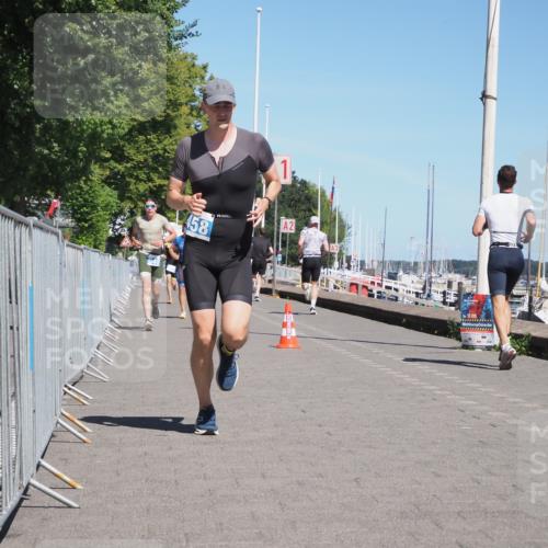 17.08.2025 - KN Förde Triathlon 2025 KatJ http://msf.ph/oto/8588917 17.08.2025 13:32:57 Laufen 418, 458, 466, 548 meine-sportfotos.de