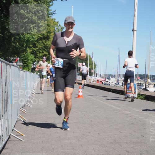 17.08.2025 - KN Förde Triathlon 2025 KatJ http://msf.ph/oto/8588928 17.08.2025 13:32:57 Laufen 418, 458, 466, 548 meine-sportfotos.de