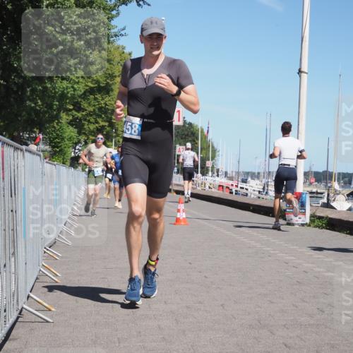 17.08.2025 - KN Förde Triathlon 2025 KatJ http://msf.ph/oto/8588932 17.08.2025 13:32:57 Laufen 418, 458, 466, 548 meine-sportfotos.de