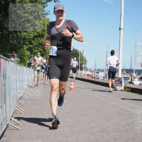 17.08.2025 - KN Förde Triathlon 2025 KatJ http://msf.ph/oto/8588936 17.08.2025 13:32:57 Laufen 418, 458, 466, 548 meine-sportfotos.de