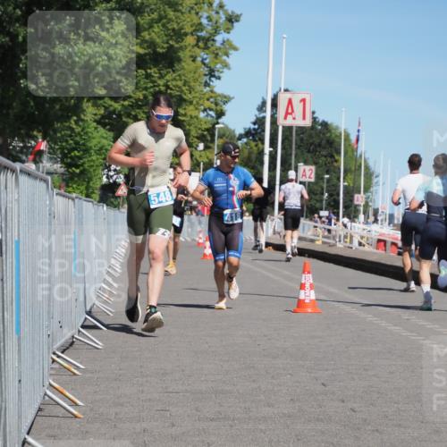 17.08.2025 - KN Förde Triathlon 2025 KatJ http://msf.ph/oto/8588949 17.08.2025 13:32:59 Laufen 418, 458, 493, 548 meine-sportfotos.de