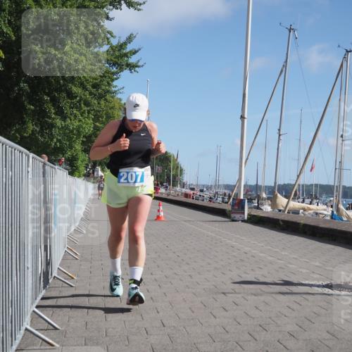 17.08.2025 - KN Förde Triathlon 2025 KatJ http://msf.ph/oto/8588961 17.08.2025 10:40:30 Laufen 207 meine-sportfotos.de