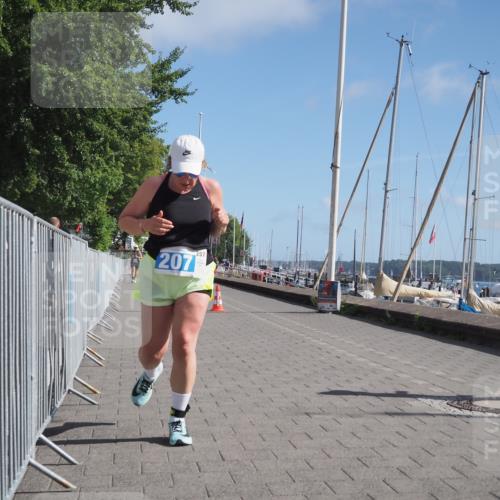 17.08.2025 - KN Förde Triathlon 2025 KatJ http://msf.ph/oto/8588965 17.08.2025 10:40:30 Laufen 207 meine-sportfotos.de