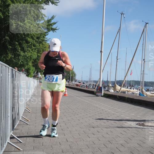 17.08.2025 - KN Förde Triathlon 2025 KatJ http://msf.ph/oto/8588970 17.08.2025 10:40:30 Laufen 207 meine-sportfotos.de