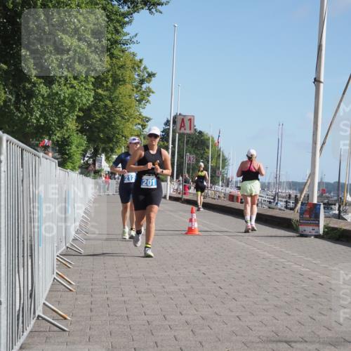 17.08.2025 - KN Förde Triathlon 2025 KatJ http://msf.ph/oto/8589022 17.08.2025 10:40:42 Laufen 201, 212 meine-sportfotos.de