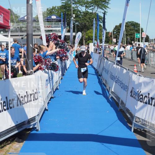 17.08.2025 - KN Förde Triathlon 2025 MichiJ http://msf.ph/oto/8589044 17.08.2025 13:45:59 Laufen 445 meine-sportfotos.de