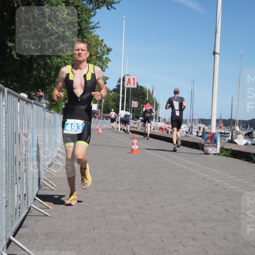 17.08.2025 - KN Förde Triathlon 2025 KatJ http://msf.ph/oto/8589092 17.08.2025 13:33:06 Laufen 418, 493, 548 meine-sportfotos.de