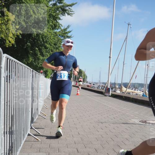 17.08.2025 - KN Förde Triathlon 2025 KatJ http://msf.ph/oto/8589098 17.08.2025 10:40:47 Laufen 201, 212 meine-sportfotos.de