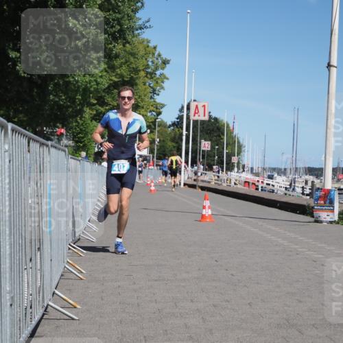 17.08.2025 - KN Förde Triathlon 2025 KatJ http://msf.ph/oto/8589131 17.08.2025 13:33:20 Laufen 407 meine-sportfotos.de