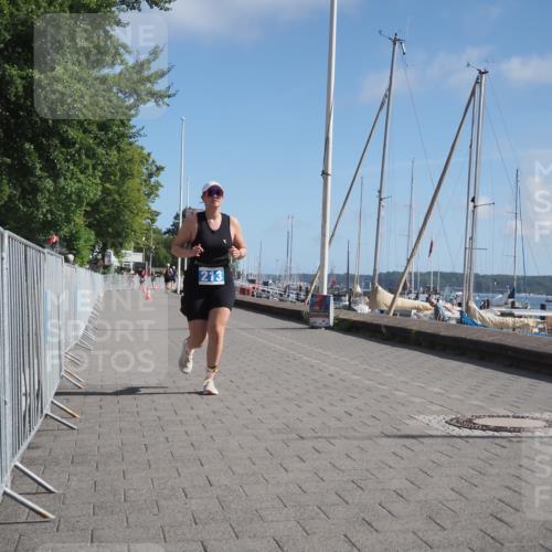 17.08.2025 - KN Förde Triathlon 2025 KatJ http://msf.ph/oto/8589153 17.08.2025 10:41:17 Laufen 213 meine-sportfotos.de