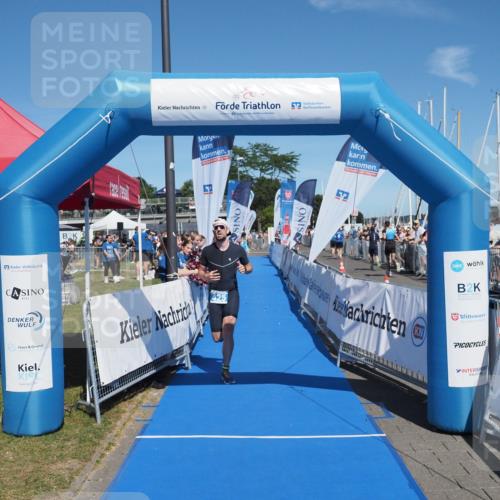 17.08.2025 - KN Förde Triathlon 2025 MichiJ http://msf.ph/oto/8589282 17.08.2025 13:46:46 Laufen 425 meine-sportfotos.de