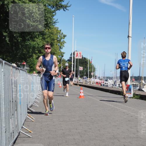 17.08.2025 - KN Förde Triathlon 2025 KatJ http://msf.ph/oto/8589367 17.08.2025 13:33:56 Laufen 445, 452, 453, 464 meine-sportfotos.de