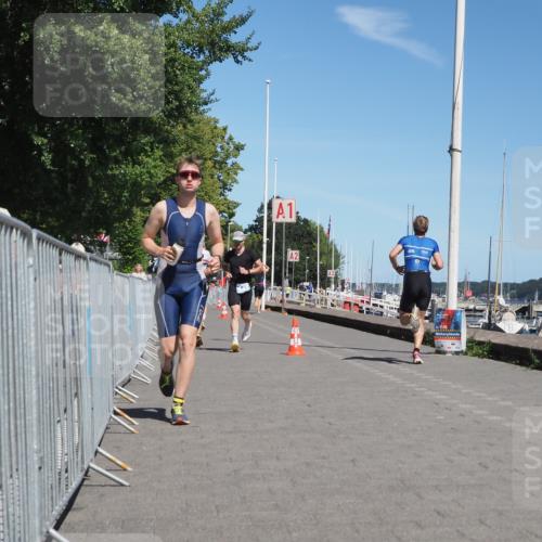 17.08.2025 - KN Förde Triathlon 2025 KatJ http://msf.ph/oto/8589375 17.08.2025 13:33:56 Laufen 445, 452, 453, 464 meine-sportfotos.de