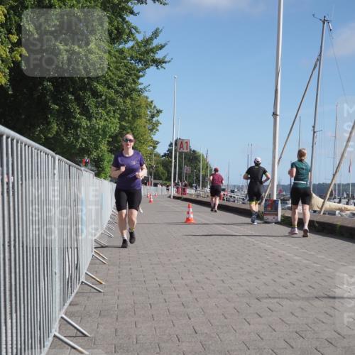 17.08.2025 - KN Förde Triathlon 2025 KatJ http://msf.ph/oto/8589389 17.08.2025 10:42:06 Laufen 170, 230 meine-sportfotos.de