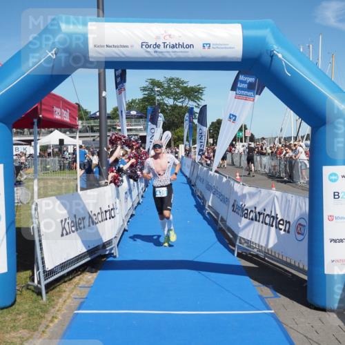 17.08.2025 - KN Förde Triathlon 2025 MichiJ http://msf.ph/oto/8589393 17.08.2025 13:47:23 Laufen 439 meine-sportfotos.de