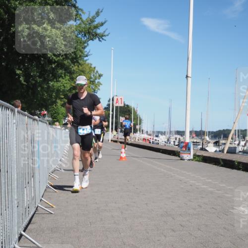 17.08.2025 - KN Förde Triathlon 2025 KatJ http://msf.ph/oto/8589410 17.08.2025 13:33:59 Laufen 445, 452, 453, 464 meine-sportfotos.de