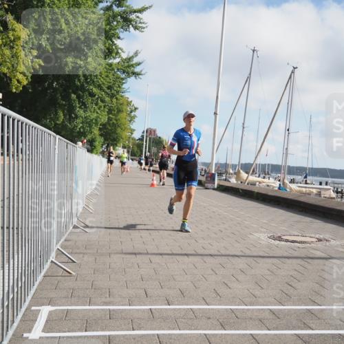 17.08.2025 - KN Förde Triathlon 2025 KatJ http://msf.ph/oto/8589442 17.08.2025 10:16:01 Laufen 108, 187, 218 meine-sportfotos.de