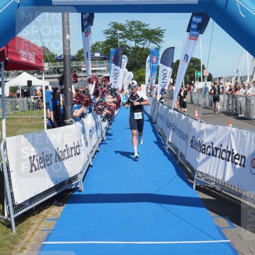 17.08.2025 - KN Förde Triathlon 2025 MichiJ http://msf.ph/oto/8589464 17.08.2025 13:47:33 Laufen 420, 424 meine-sportfotos.de