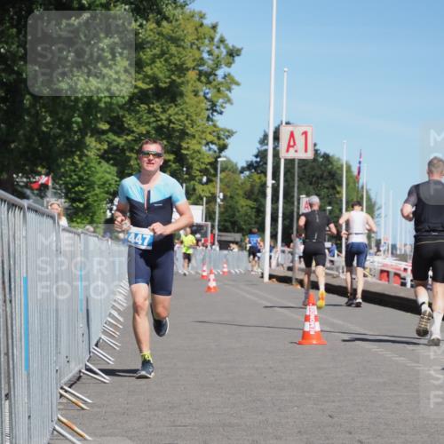 17.08.2025 - KN Förde Triathlon 2025 KatJ http://msf.ph/oto/8589490 17.08.2025 13:34:11 Laufen 447 meine-sportfotos.de